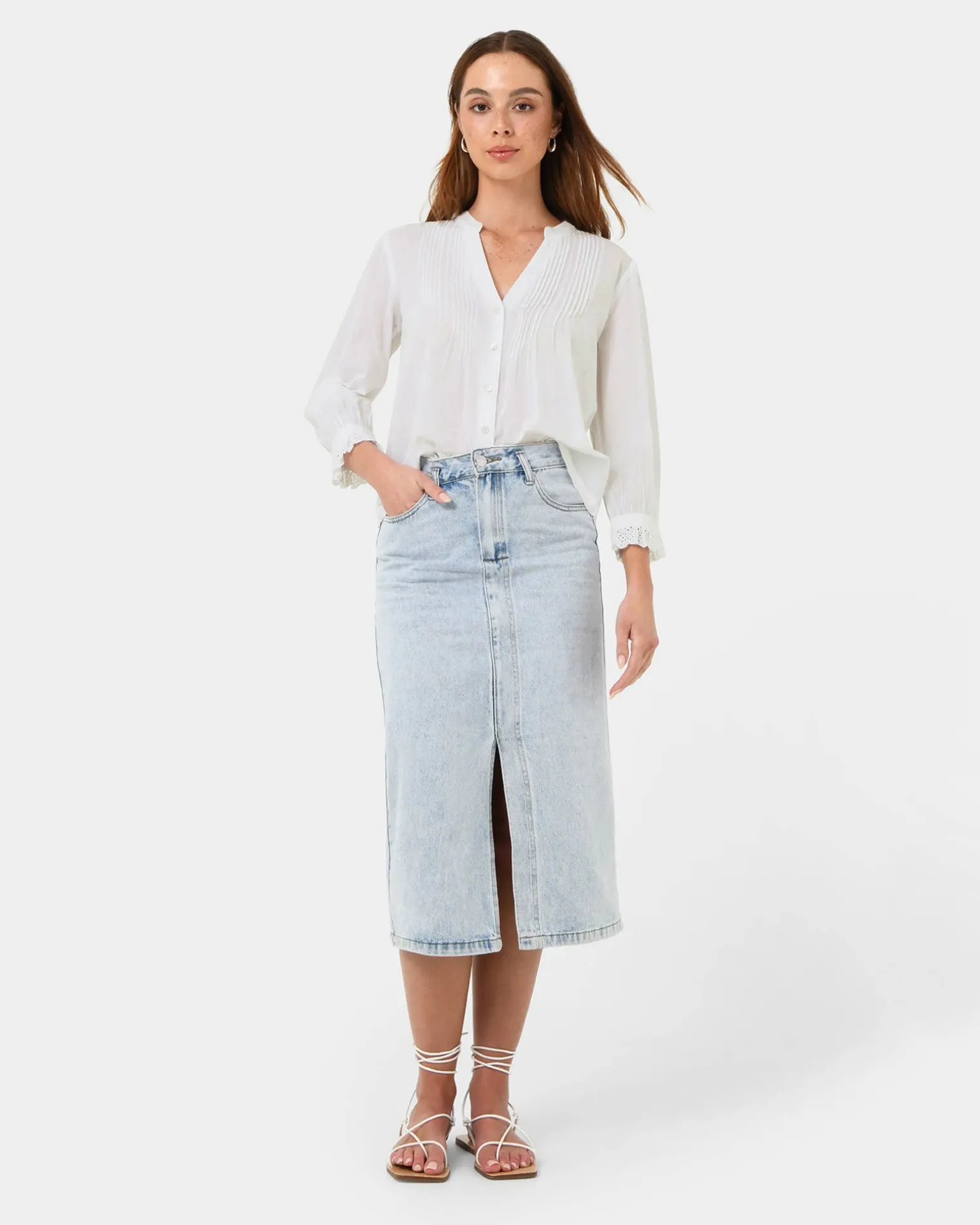 Akira Vneck Embroidery Blouse