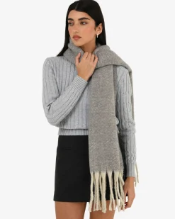 Ami Fringe Scarf
