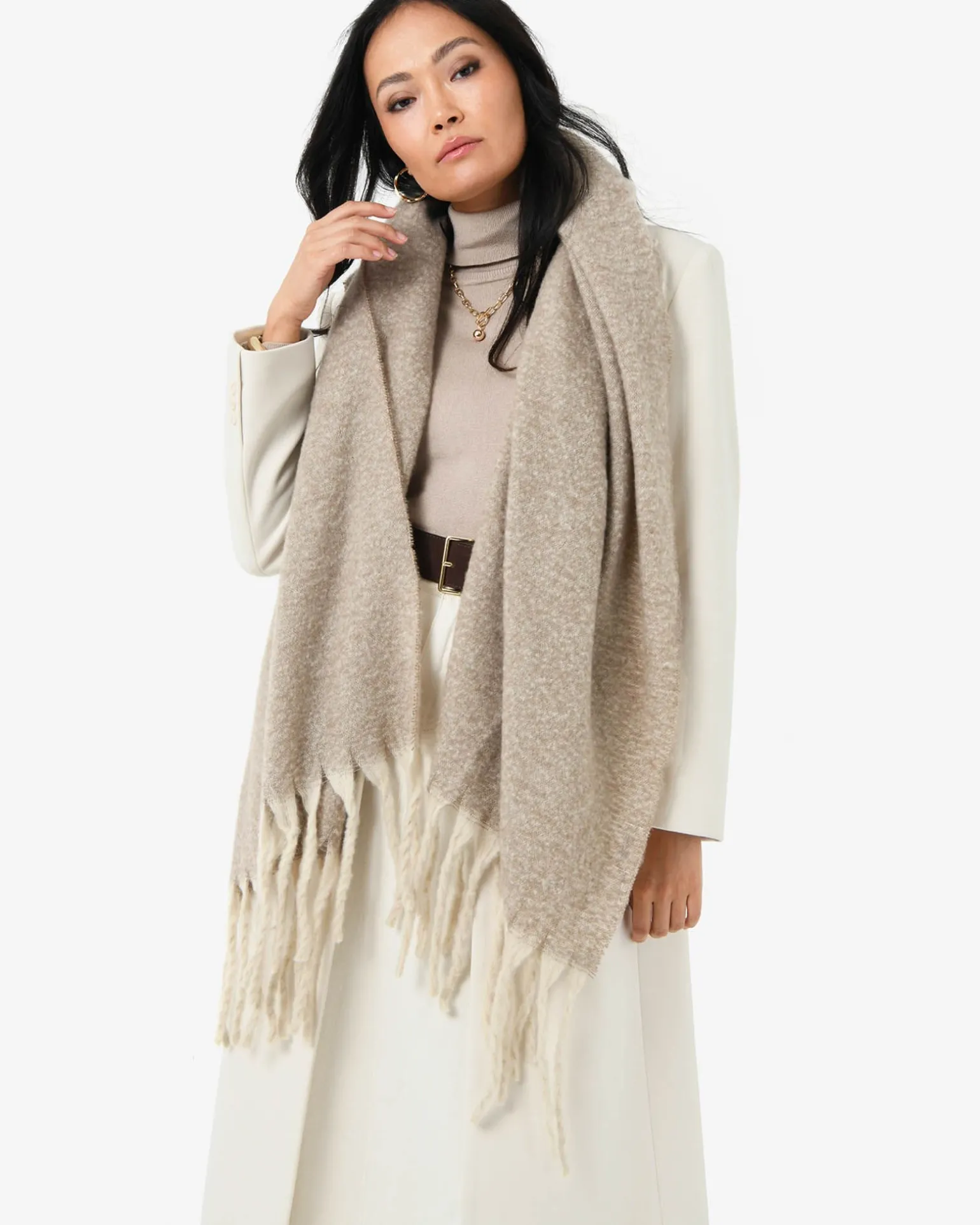 Ami Fringe Scarf