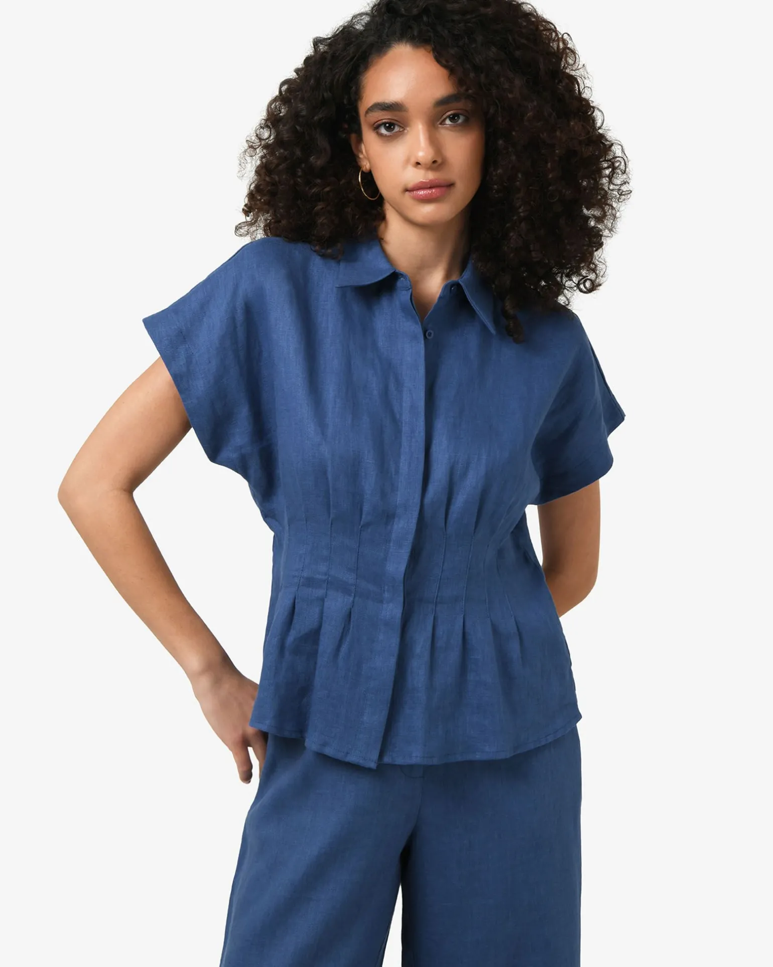 Ami Linen Pleated Tuck Shirt