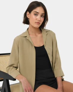Bella 3/4 Sleeve Shirt