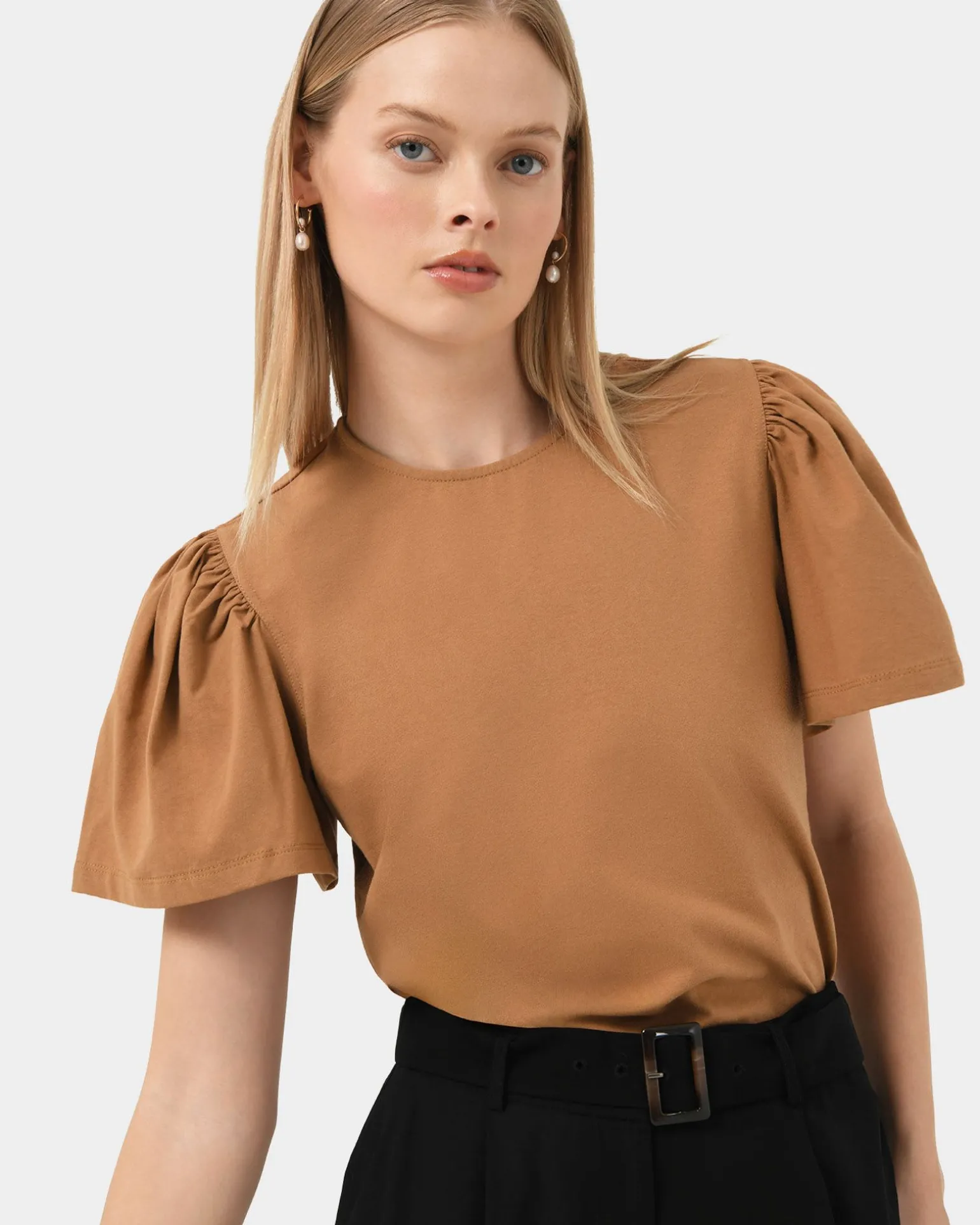 Cayla Gathered Sleeve Tee