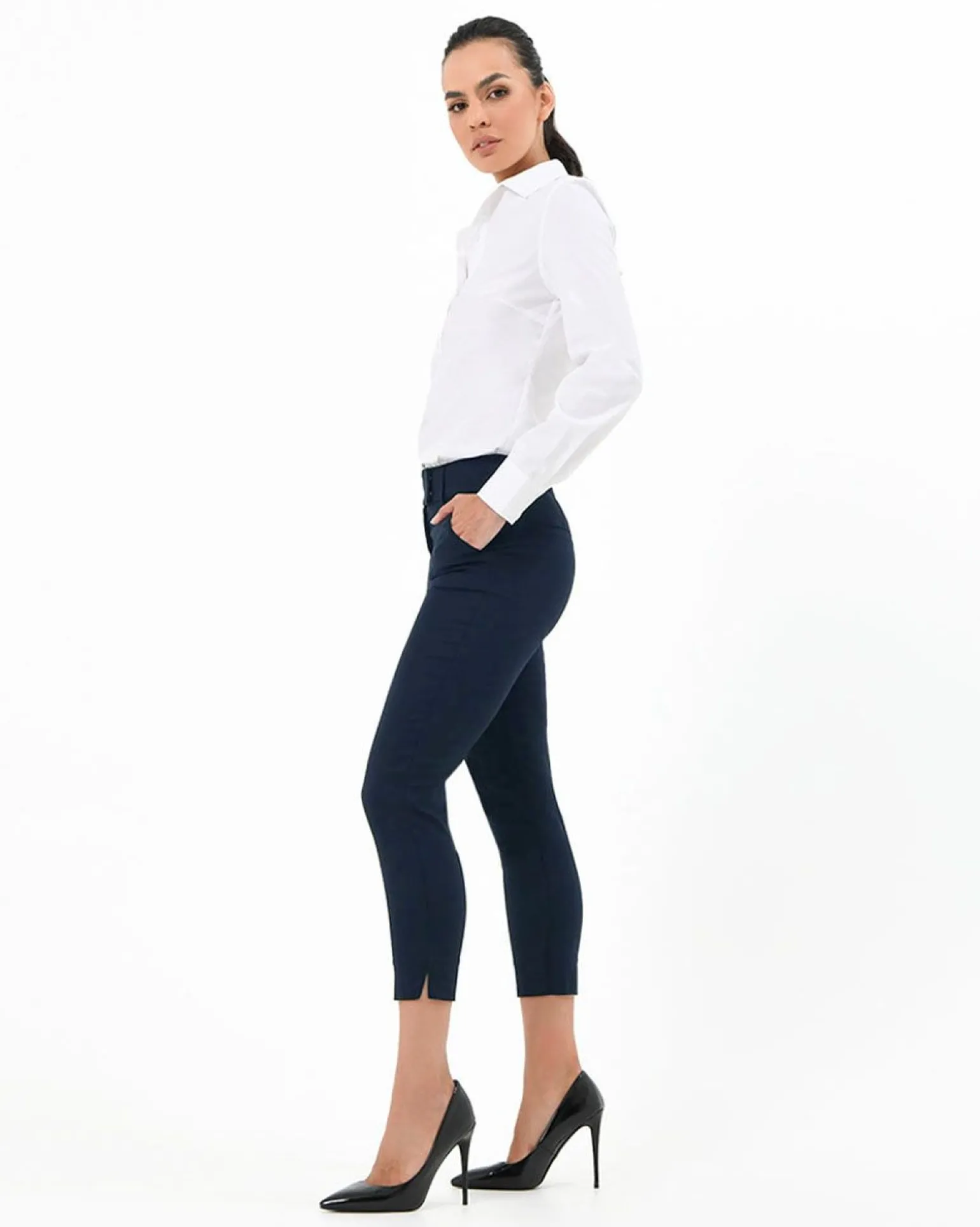 Josie 2 Cropped Notch Pants