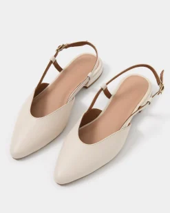 Liyana Leather Flat