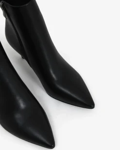 Luxie Pointed Ankle Boots