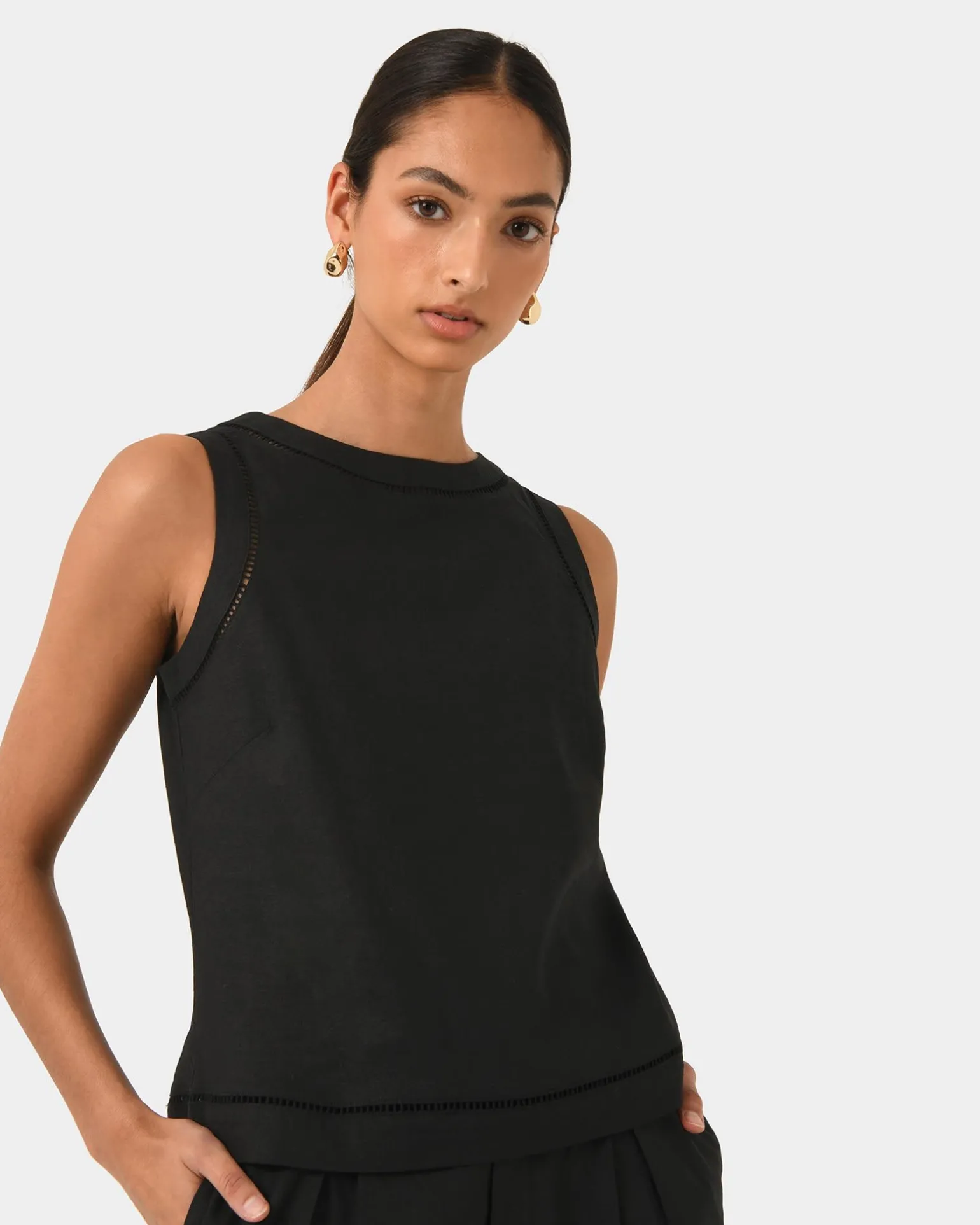 Perry Linen Embroidery Top