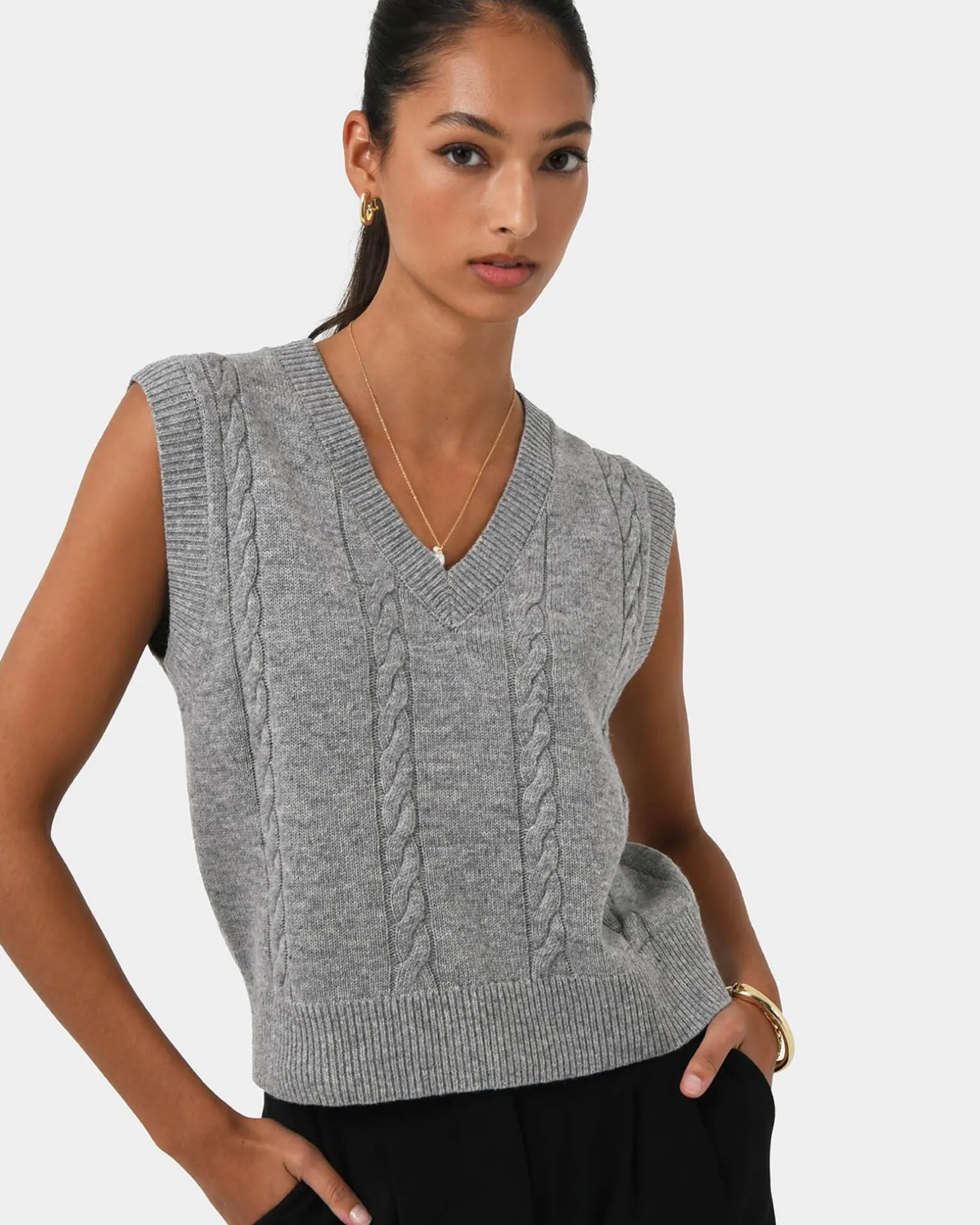 Rulia V-neck Knit Vest
