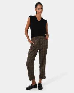 Rulia V-neck Knit Vest