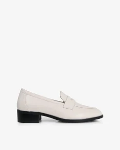 Sienna Classic Loafer