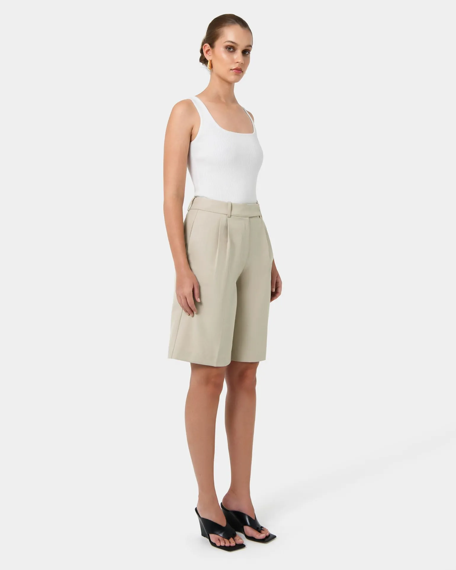 Sonique Tailored Short