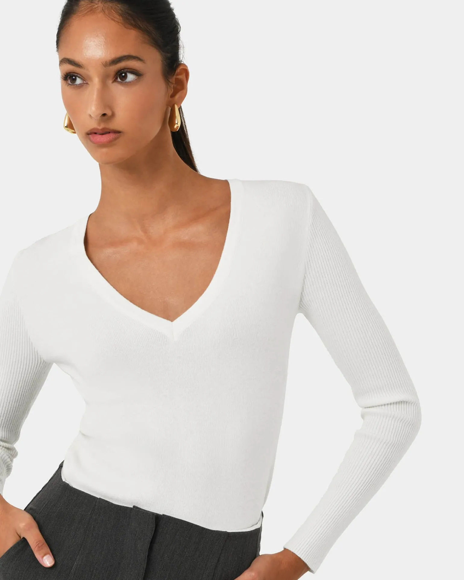 Vicky V-neck Knit