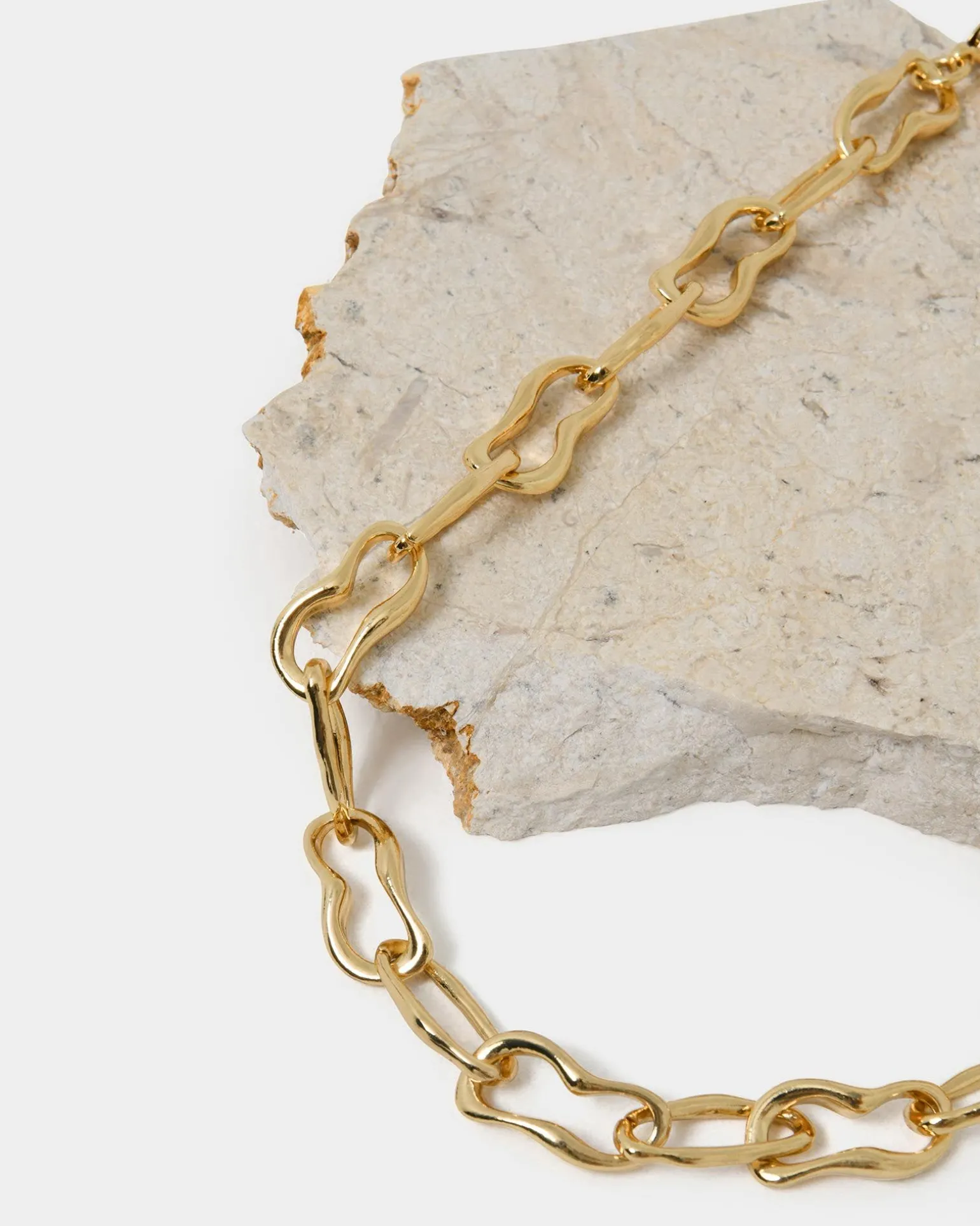 Winsley Chain Necklace