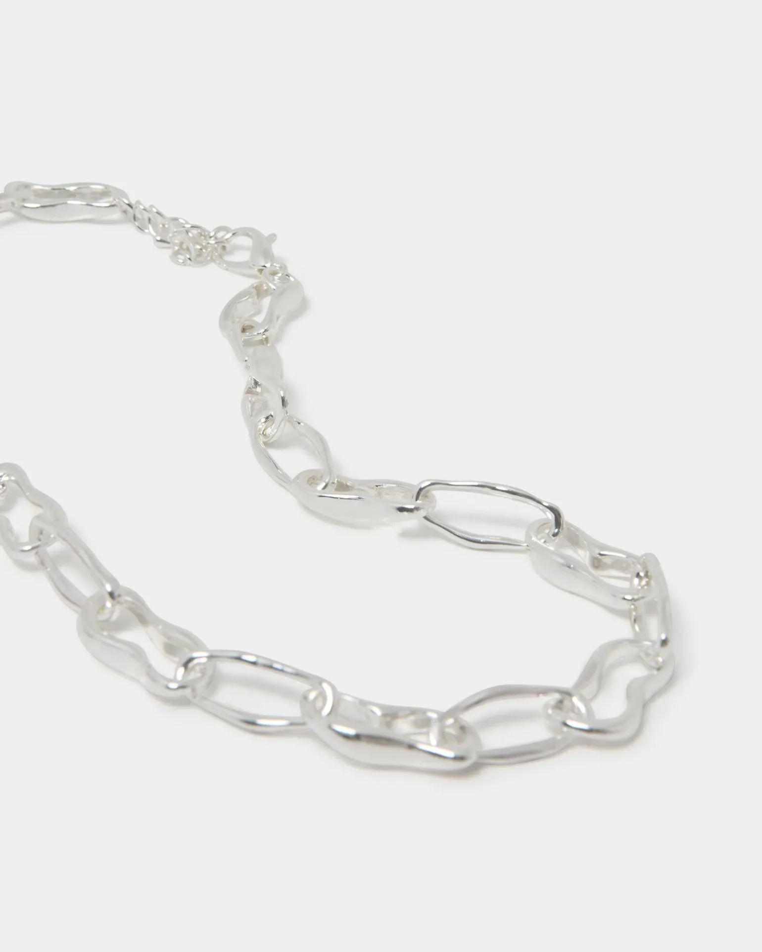 Winsley Chain Necklace