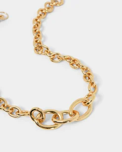 Witney Chain Necklace